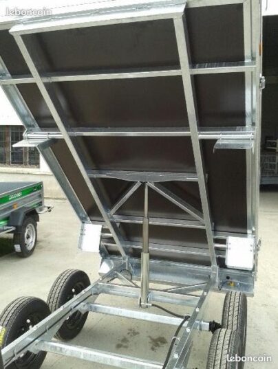 Benne hydraulique Lider 39560 253 x 147 cm 750 KG